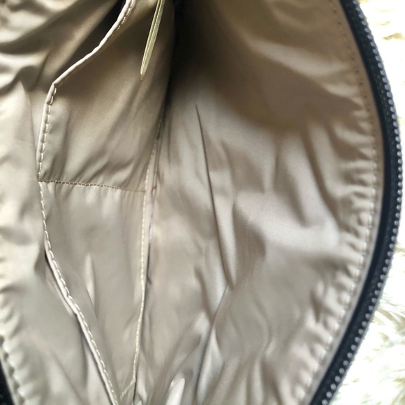 KATE SPADE BAG AND KATE SPADE MAKEUP BAG - Picture 4 of 13